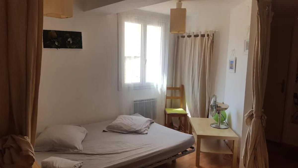 Apartment En Plein Coeur Du Vieux Nice