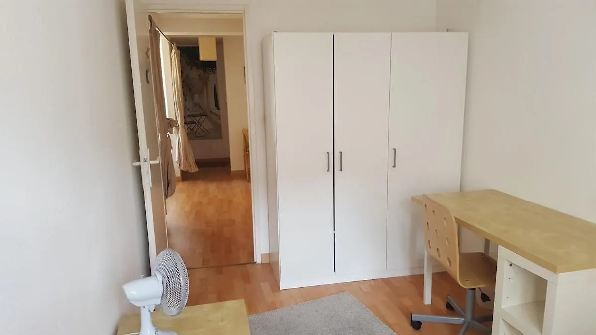 Apartment En Plein Coeur Du Vieux Nice France